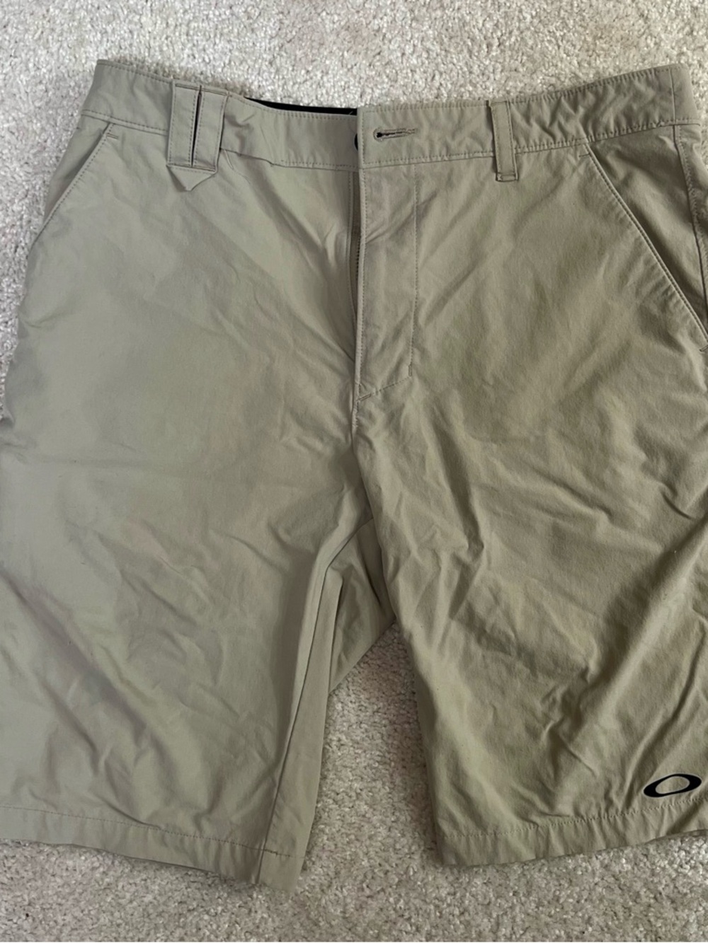 OAKLEY Men’s Regular Fit Take Short 2.5 Rye Tan
